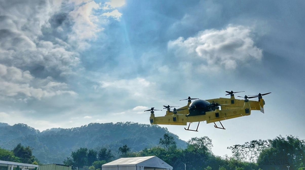 小鹏汇天正研发全倾转技术 验证机已获特许飞行证