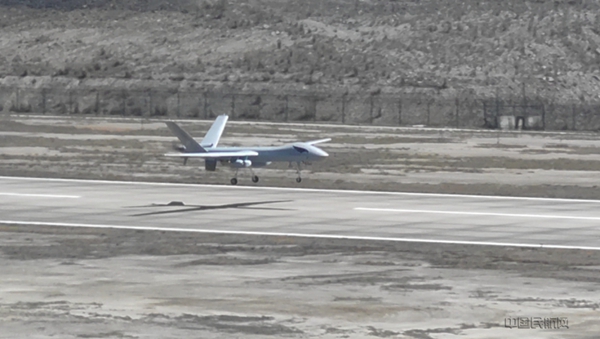 翼龙-2H人工增雨（雪）无人机再度出击驰援雅安石棉