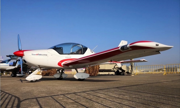 山河科技SA60L-is飞机.jpg 山河科技SA60L-is飞机.jpg